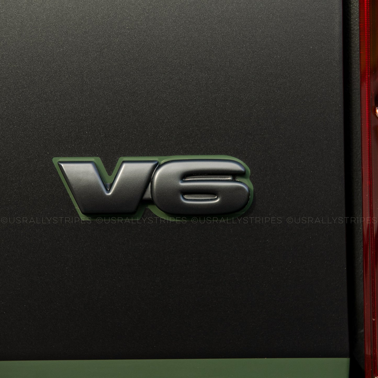 Tailgate blackout pre-cut vinyl w/ V6 badge fits 3rd Gen Toyota Tacoma