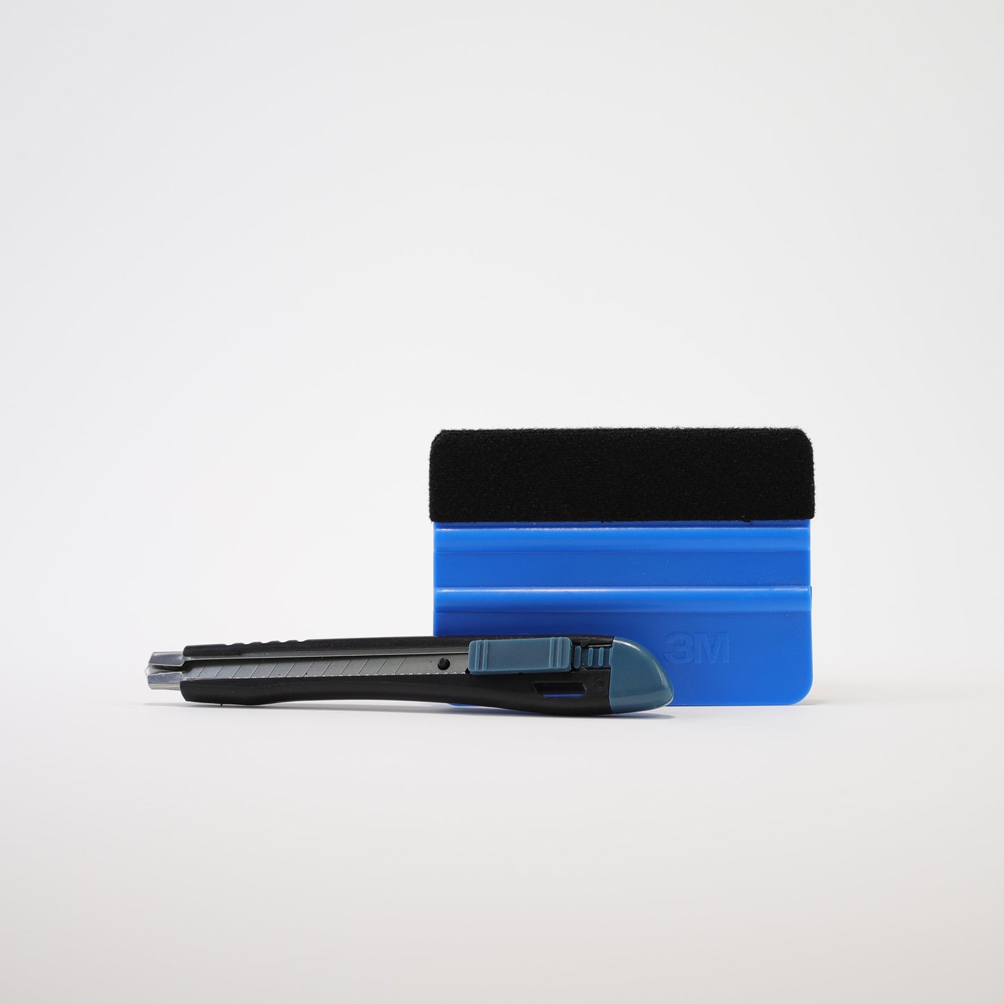 3M 4-inch felt edge squeegee & retractable utility knife (Bundle)