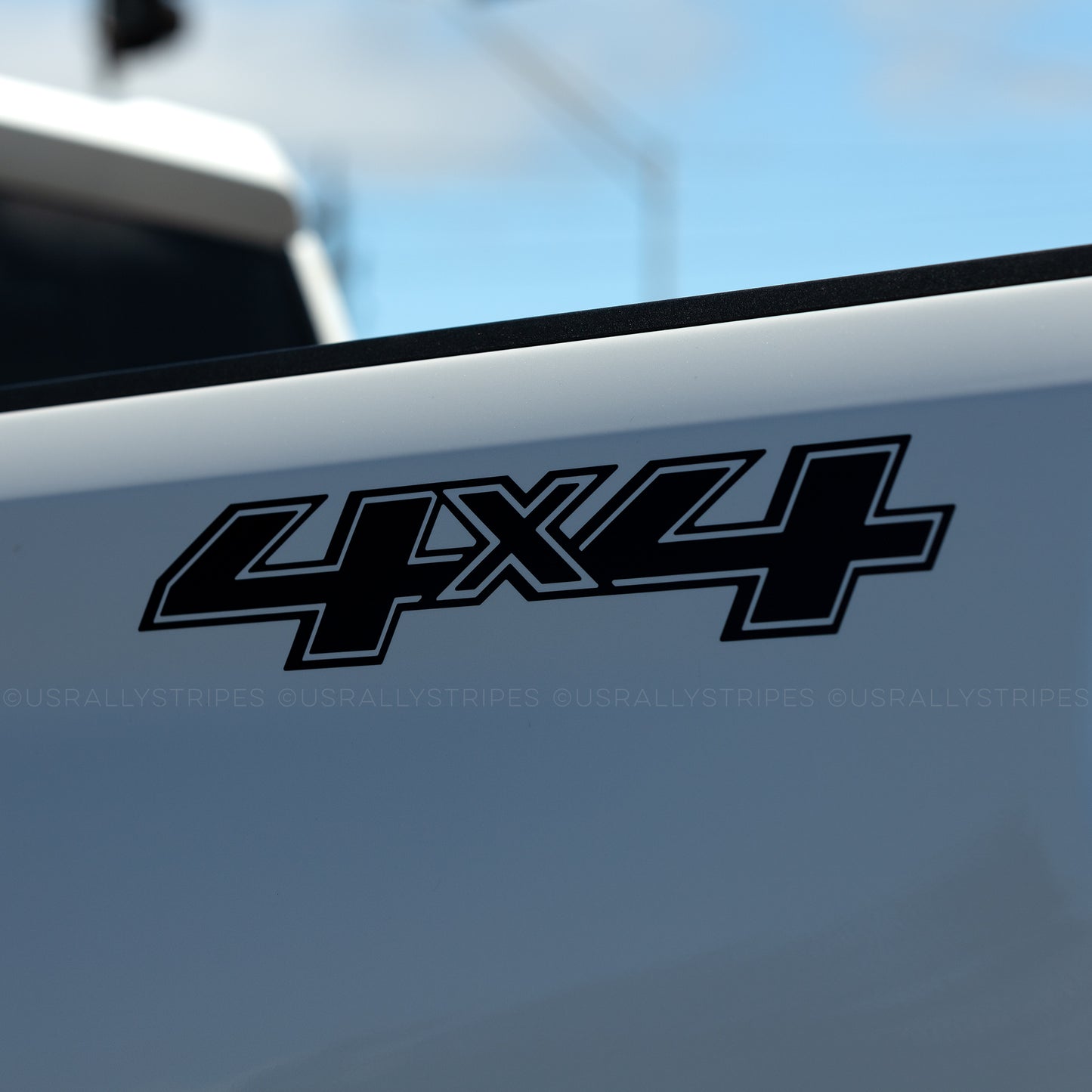 Set of 2: 4x4 die-cut vinyl decal for 2021-2022 Chevrolet Silverado