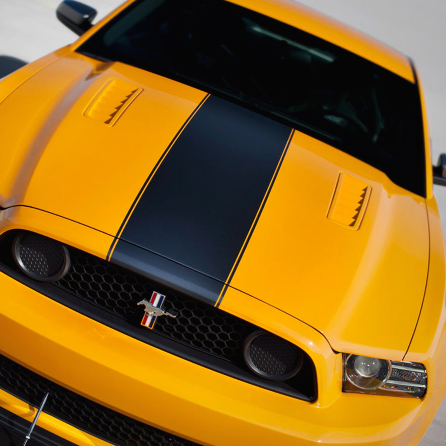 Ford Mustang 2013-2014 BOSS style hood center pre-cut racing stripes - US Rallystripes