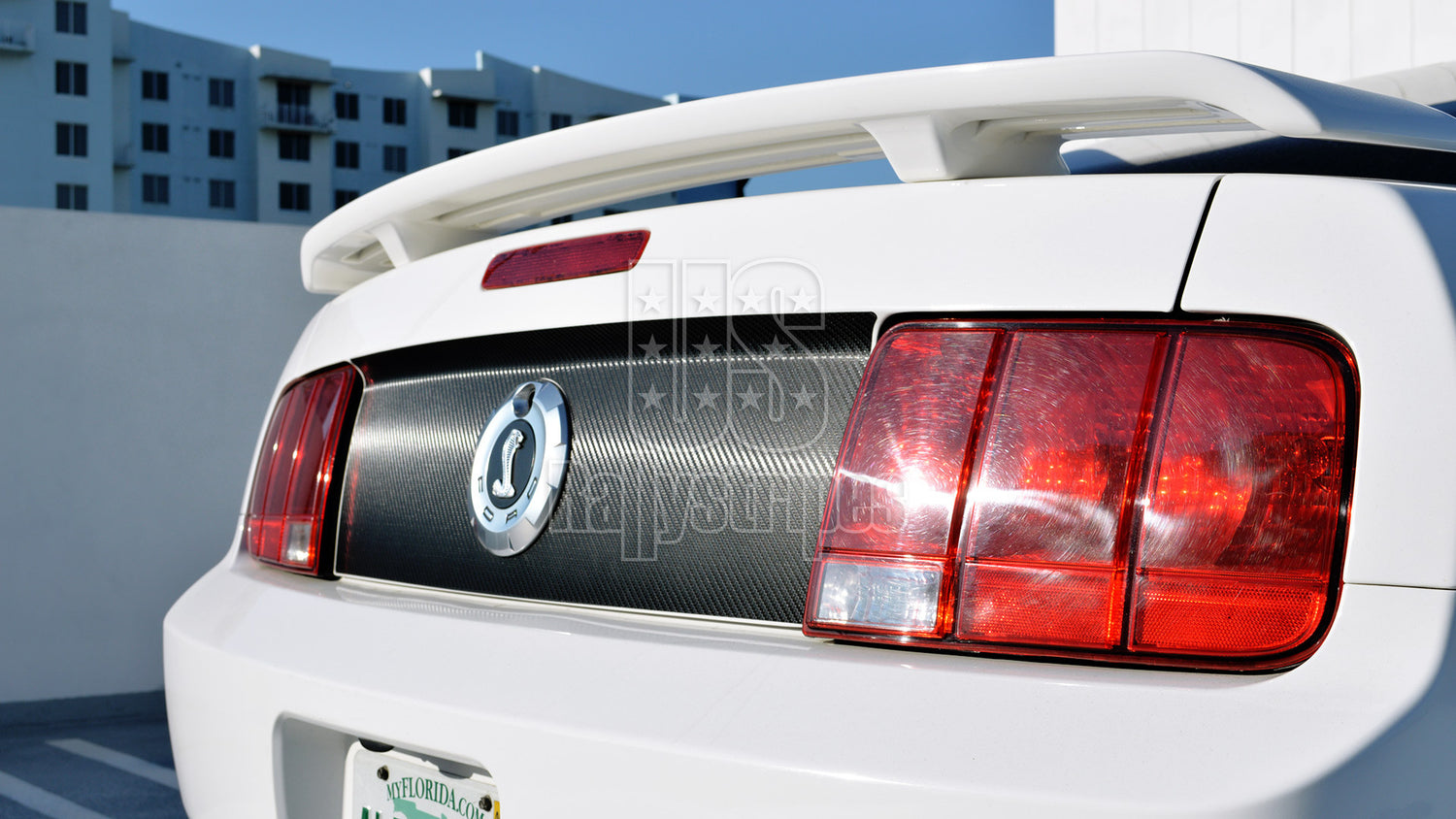 Ford Mustang 2005-2009 trunk blackout pre-cut sticker - US Rallystripes